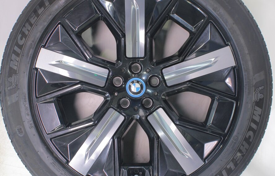BMW BMW iX i20 1011 21 Zoll Felgen Michelin Winterkompletträder Original