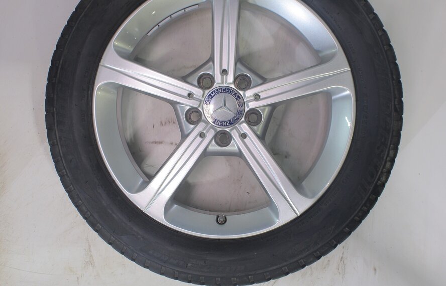 Mercedes Mercedes A B CLA Klasse W177 C118 W247 17 Zoll Felgen Bridgestone Winterkompletträder Original