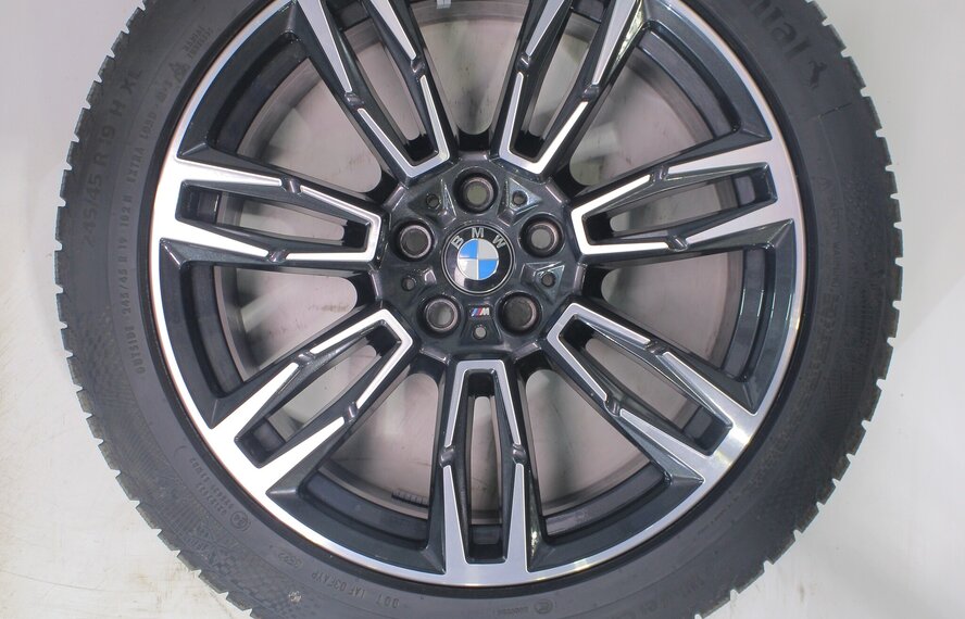 BMW BMW 5 er i5 G60 G61 935M 19 Zoll Felgen Continental Winterkompletträder Original