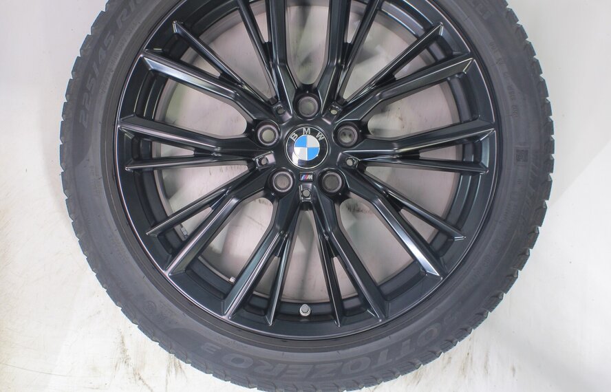 BMW BMW 2 er 3 er 4 er G20 G21 G22 G42 796M 18 Zoll Felgen Pirelli Runflat Winterkompletträder Original
