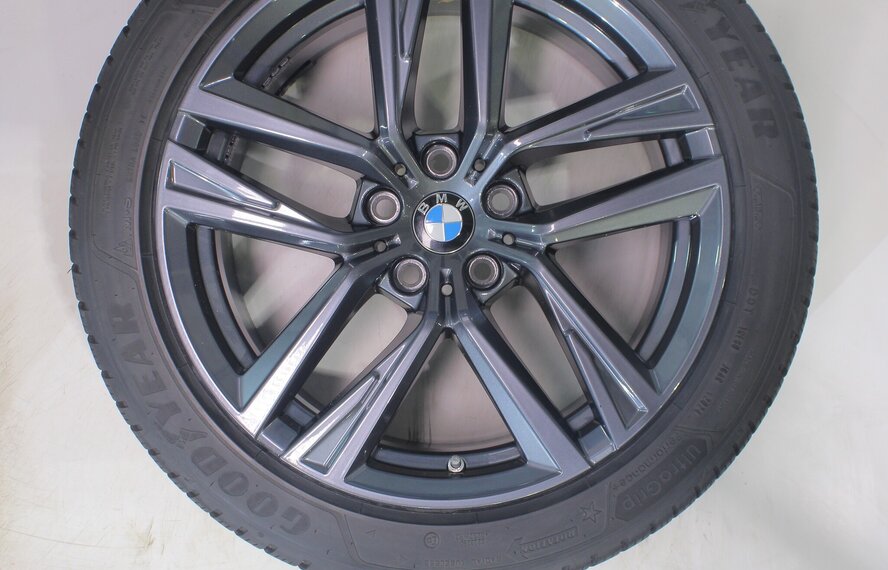 BMW BMW 4 er i4 G26 853 18 Zoll Felgen Goodyear Winterkompletträder Original