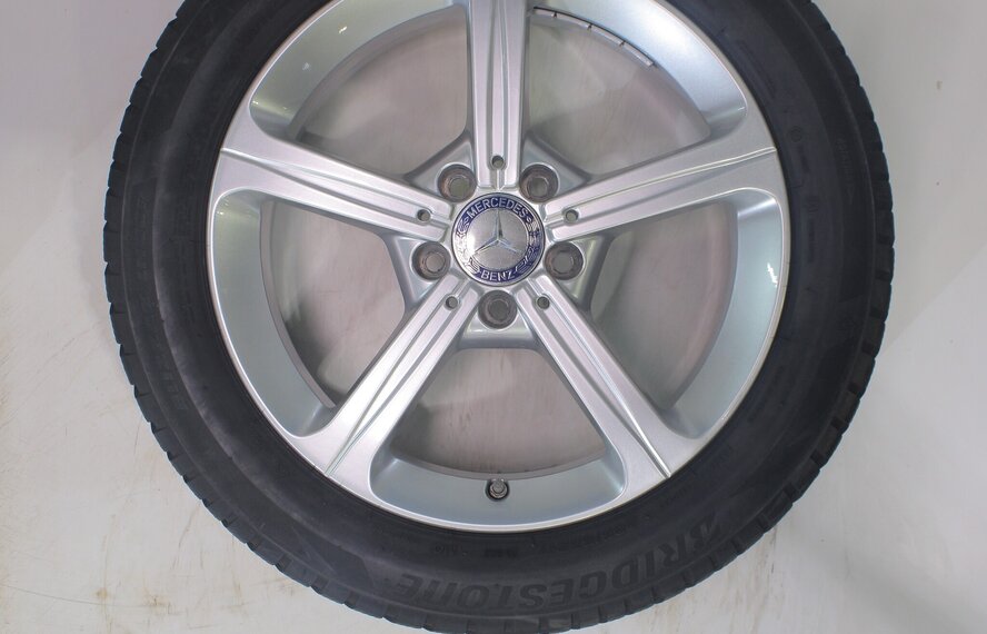 Mercedes Mercedes A B CLA Klasse W177 C118 W247 17 Zoll Felgen Bridgestone Winterkompletträder Original