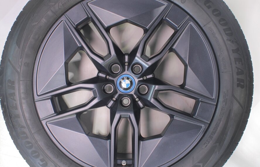 BMW BMW iX i20 1002 20 Zoll Felgen Goodyear Winterkompletträder Neu Original