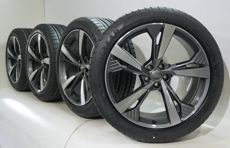 Audi Audi e-tron GE Q8 e-tron 21 Zoll Felgen Goodyear Sommerkompletträder Neu Original