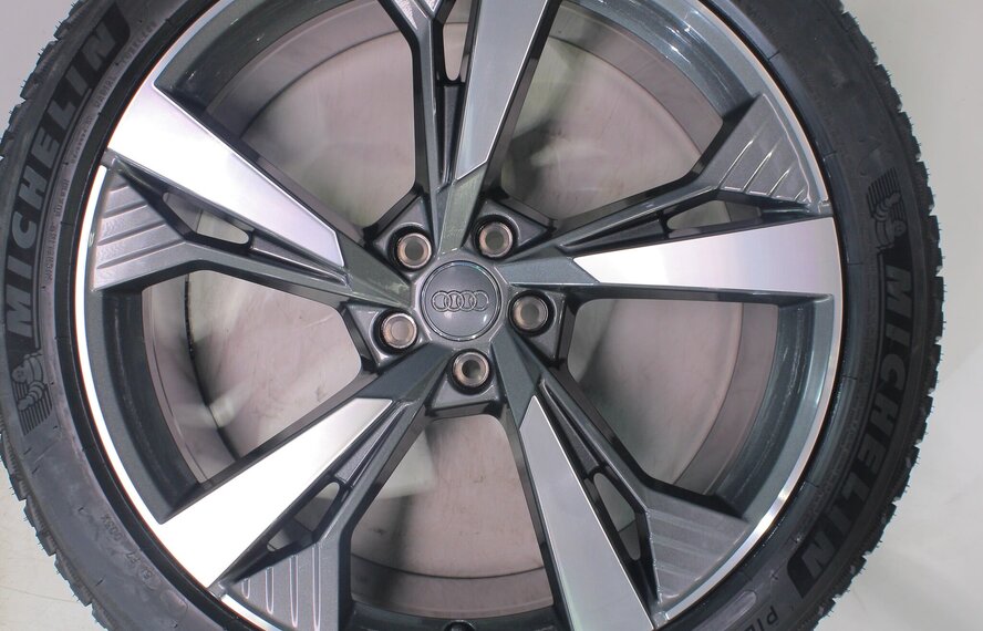 Audi Audi e-tron GE Q8 e-tron 21 Zoll Felgen Michelin Winterkompletträder Neu Original