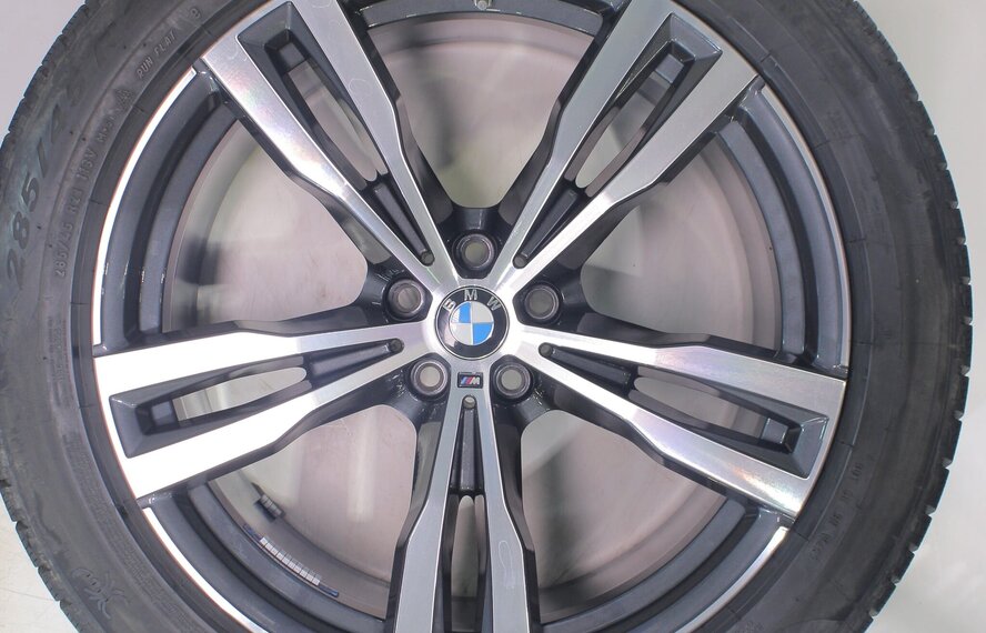 BMW BMW X7 G07 754M 21 Zoll Felgen Pirelli Runflat Winterkompletträder Original