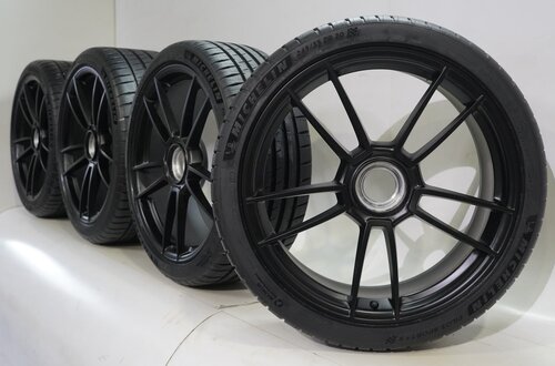 Porsche Porsche 911 992 GTS 20 & 21 Zoll Felgen Michelin Sommerkompletträder Neu Original