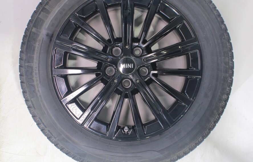 Mini Mini U25 Countryman 833 17 Zoll Felgen Pirelli Winterkompletträder Original