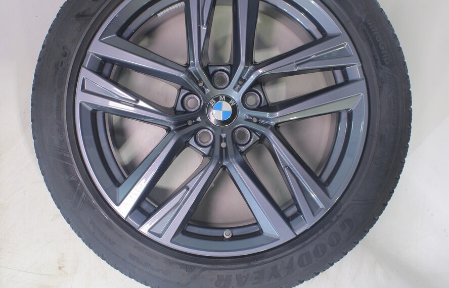 BMW BMW 4 er i4 G26 853 18 Zoll Felgen Goodyear Winterkompletträder Original