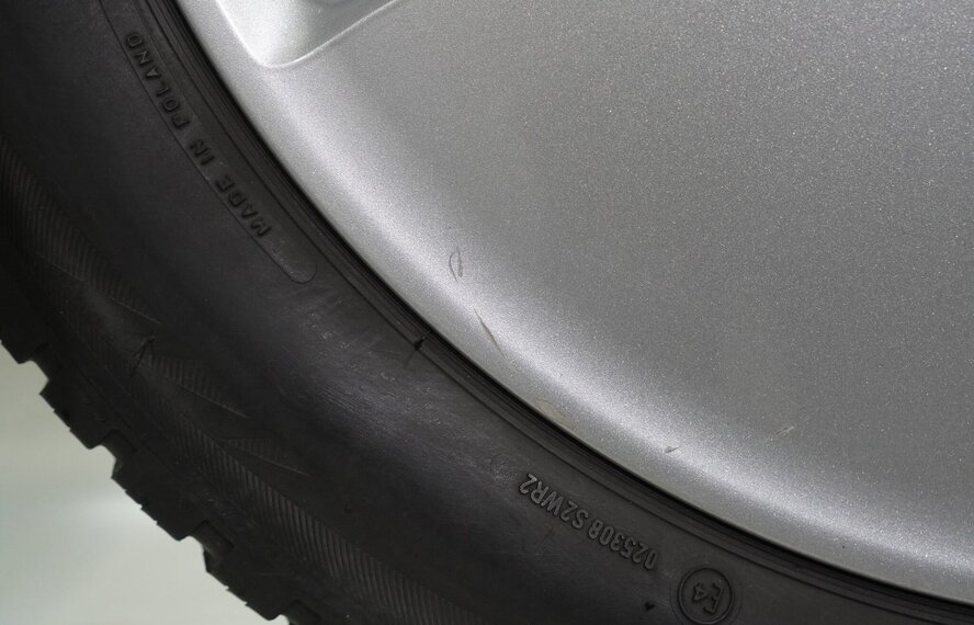 BMW BMW i3 I01 427 19 Zoll Felgen Bridgestone Winterkompletträder Original