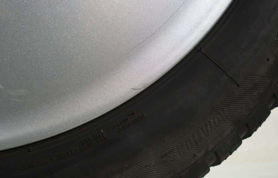 BMW BMW i3 I01 427 19 Zoll Felgen Bridgestone Winterkompletträder Original