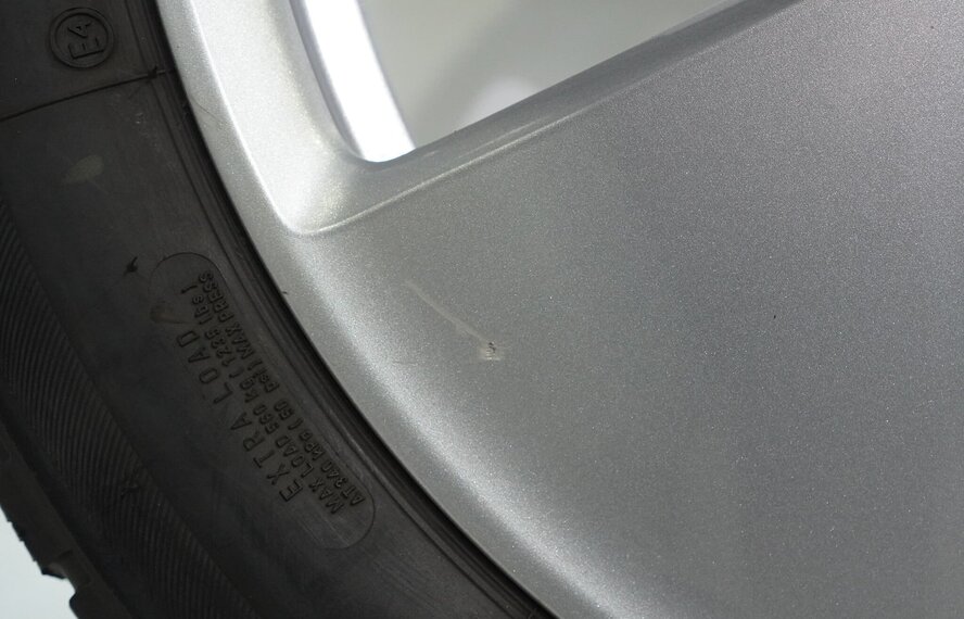 BMW BMW i3 I01 427 19 Zoll Felgen Bridgestone Winterkompletträder Original