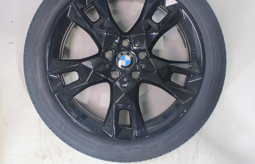 BMW BMW 1 er 2 er F70 F74 968M 18 Zoll Felgen Vredestein Winterkompletträder Neu Original