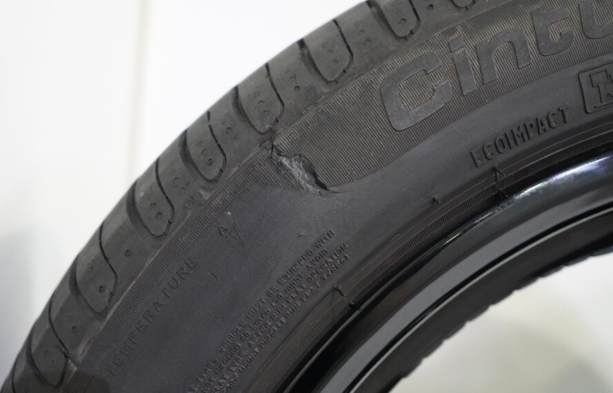 BMW BMW 5 6 er F06 F10 F11 F12 F13 18 Zoll Felgen Pirelli Runflat Sommerkompletträder Original