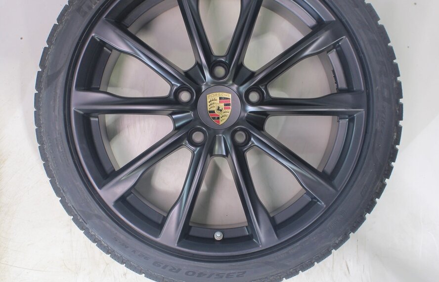 Porsche Porsche 982 Boxster / Cayman 19 Zoll Felgen Pirelli Winterkompletträder Neu Original