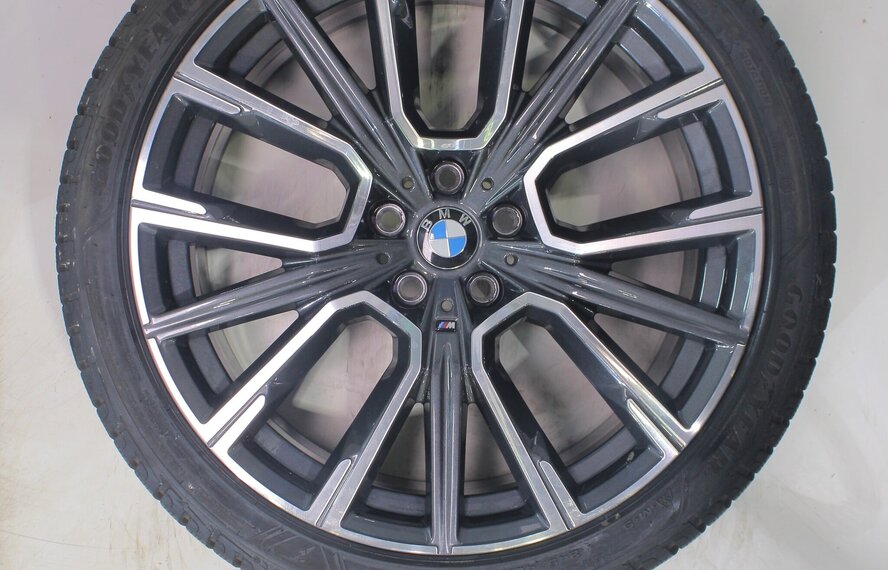 BMW BMW 6 GT G32 7 er G11 G12 817M 20 Zoll Felgen Goodyear Winterkompletträder Original
