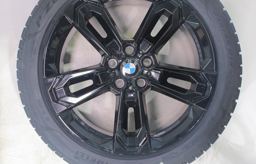 BMW BMW X1 iX1 U11 BEV X2 iX2 U10 871M 19 Zoll Felgen Pirelli Winterkompletträder Neu Original