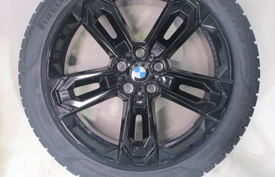 BMW BMW X1 iX1 U11 BEV X2 iX2 U10 871M 19 Zoll Felgen Pirelli Winterkompletträder Neu Original