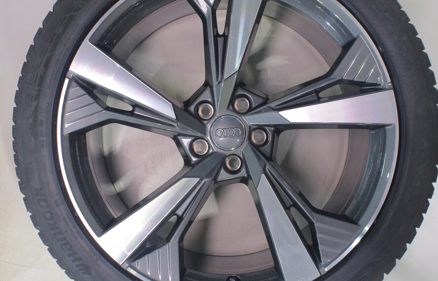Audi Audi e-tron GE Q8 e-tron 21 Zoll Felgen Hankook Winterkompletträder Neu Original