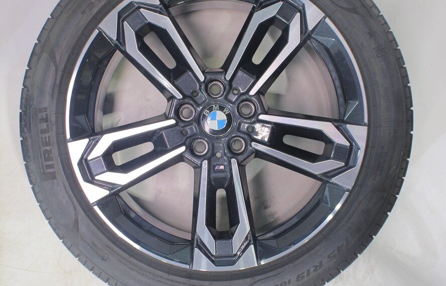 BMW BMW X1 iX1 U11 BEV X2 iX2 U10 871M 19 Zoll Felgen Pirelli Sommerkompletträder Original