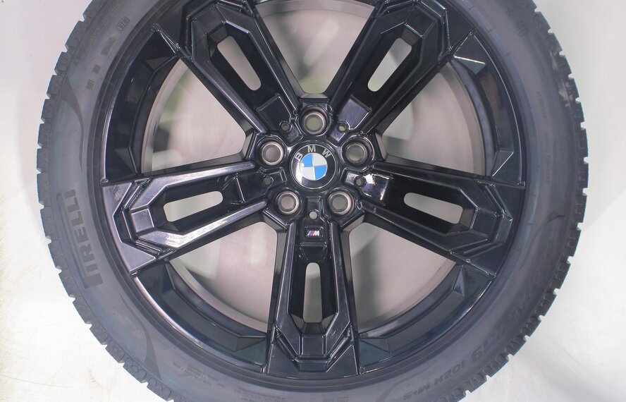 BMW BMW X1 iX1 U11 BEV X2 iX2 U10 871M 19 Zoll Felgen Pirelli Winterkompletträder Original