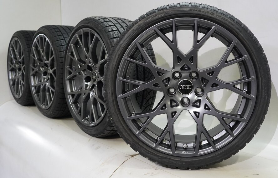 Audi Audi RS3 8Y 19 Zoll Felgen Pirelli Winterkompletträder Neu Original