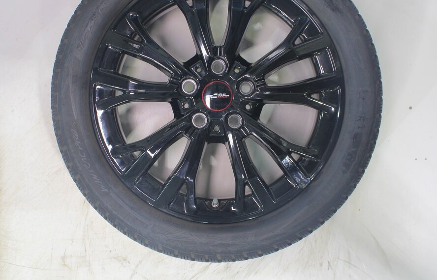 Mini Mini F65 / F66 F67 One / Cooper / Cooper D / Cooper S JCW962 17 Zoll Felgen Vredestein Winterkompletträder Original
