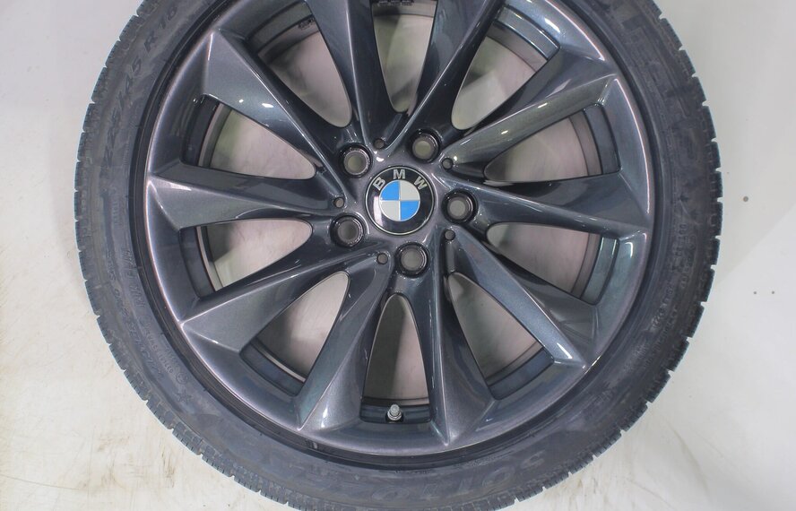 BMW BMW 3 4 er F30 F31 F32 F33 F36 415 18 Zoll Felgen Pirelli Runflat Winterkompletträder Neu Original
