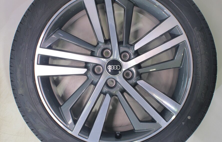 Audi Audi Q5 SQ5 80A 20 Zoll Felgen Pirelli Sommerkompletträder Original