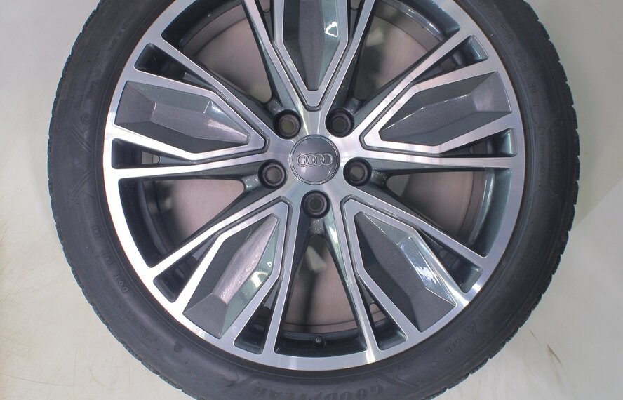 Audi Audi A5 S5 B10 19 Zoll Felgen Goodyear Winterkompletträder Original