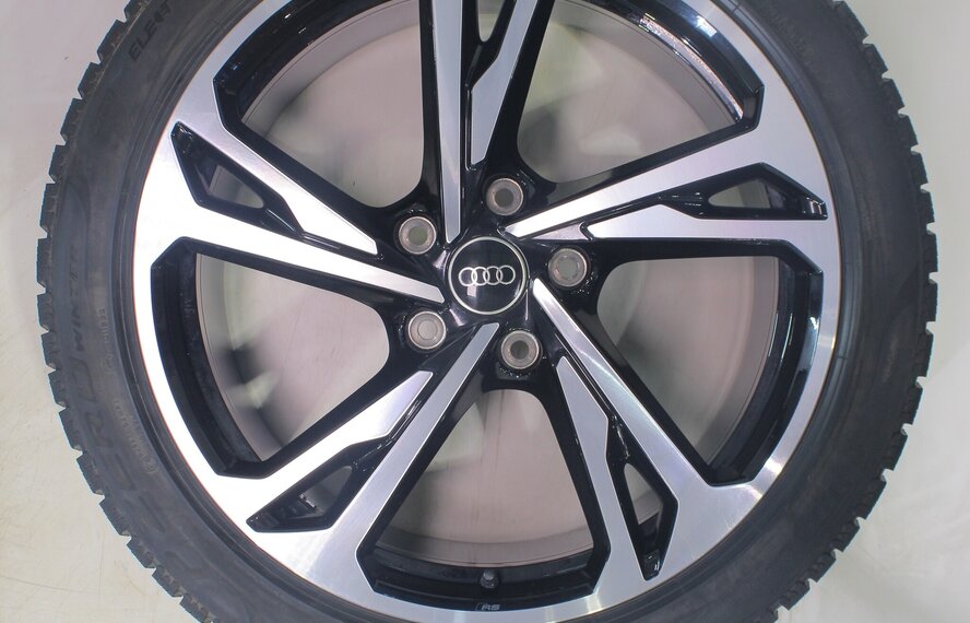 Audi Audi e-tron GT 20 Zoll Felgen Pirelli Winterkompletträder Original