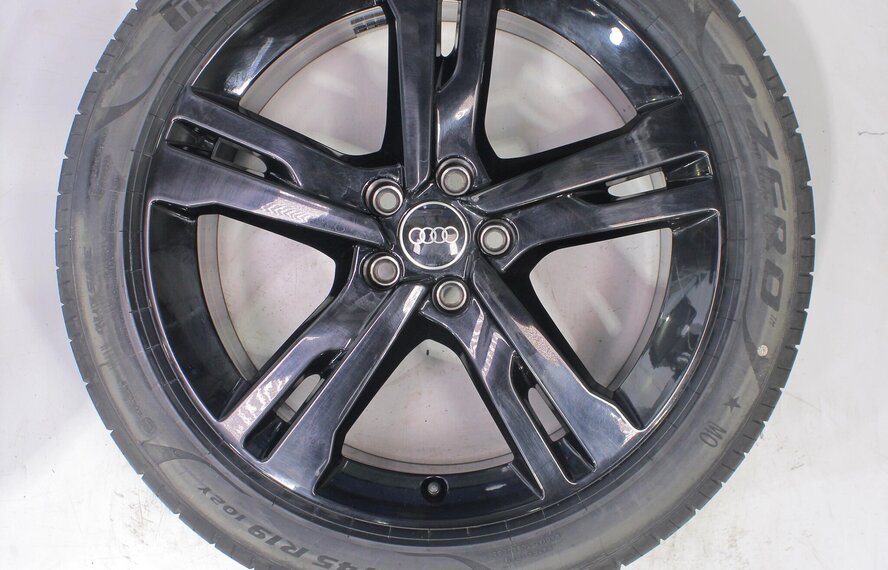 Audi Audi A6 C8 Ramus 19 Zoll Felgen Pirelli Sommerkompletträder Original