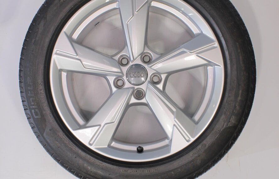 Audi A6 C8 ab 2018 18 Zoll Felgen Pirelli Sommerkompletträder Original