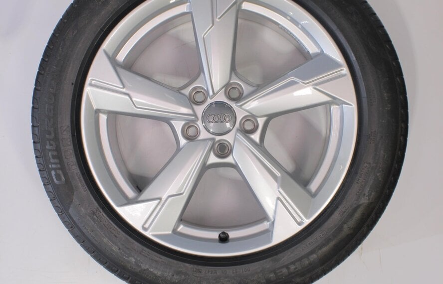Audi A6 C8 ab 2018 18 Zoll Felgen Pirelli Sommerkompletträder Original