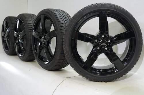 Audi Audi TT 8S 19 Zoll Felgen Pirelli Winterkompletträder Original