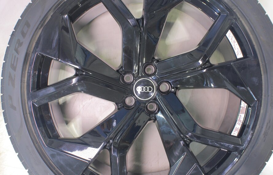 Audi Audi Q8 SQ8 RSQ8 23 Zoll Felgen Pirelli Sommerkompletträder Neu Original