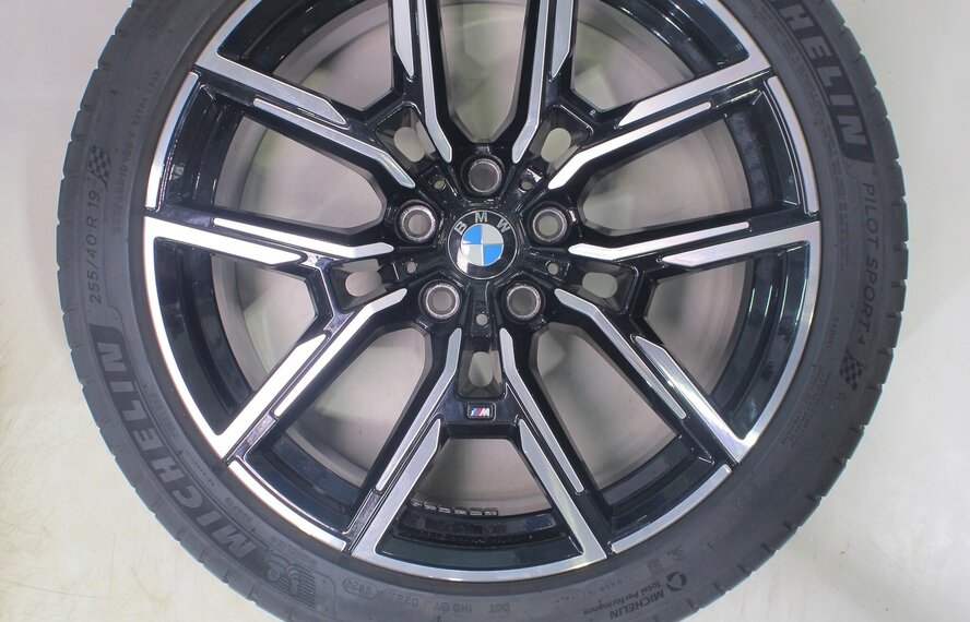 BMW BMW 4 er i4 G26 859M 19 Zoll Felgen Michelin Sommerkompletträder Original