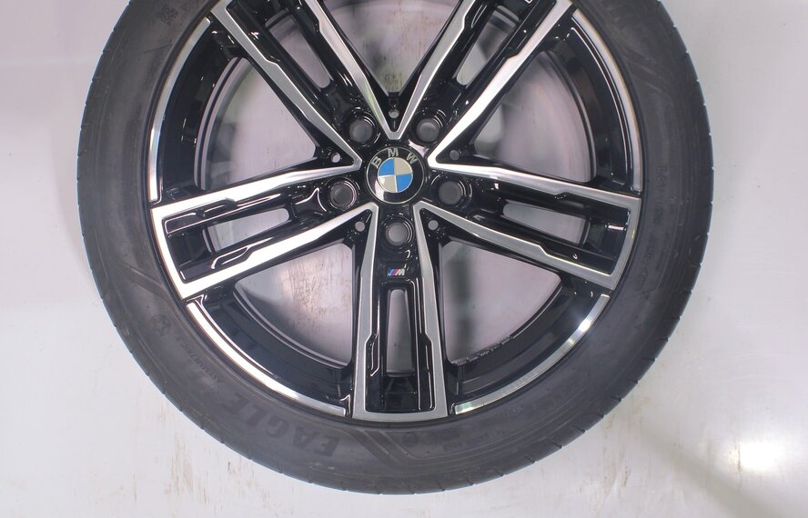 BMW BMW 1 2 er F40 F44 2 er Gran Coupe 550M 17 Zoll Felgen Goodyear Sommerkompletträder Original