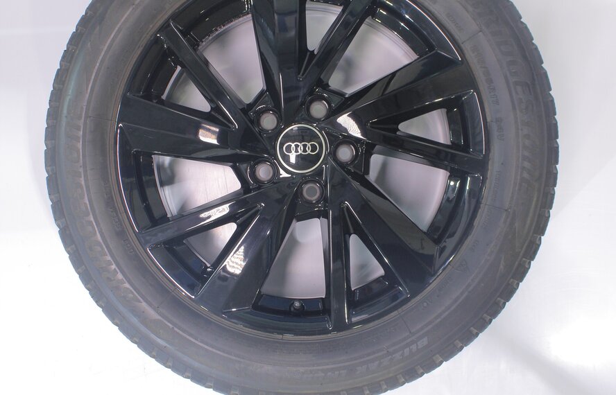 Audi Audi Q2 81A 17 Zoll Felgen Bridgestone Winterkompletträder Original