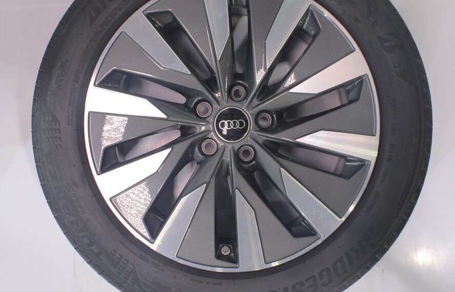 Audi Audi A6 C8 18 Zoll Felgen Bridgestone Sommerkompletträder Original