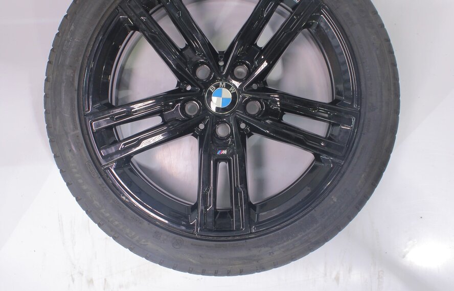 BMW BMW 1 2 er F40 F44 2 er Gran Coupe 550M 17 Zoll Felgen Bridgestone Runflat Winterkompletträder Original