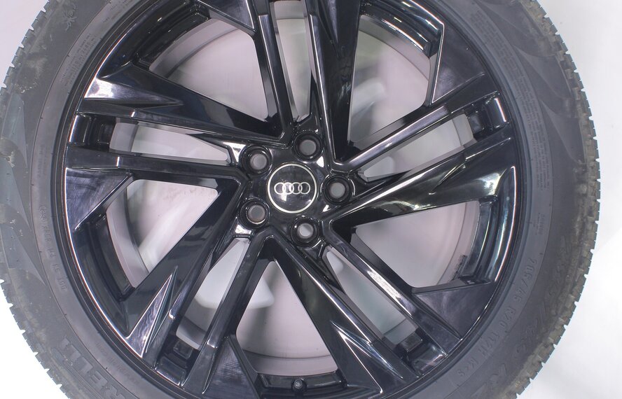 Audi Audi Q7 4M 20 Zoll Felgen Pirelli All-Season (4 Jahreszeiten) Original