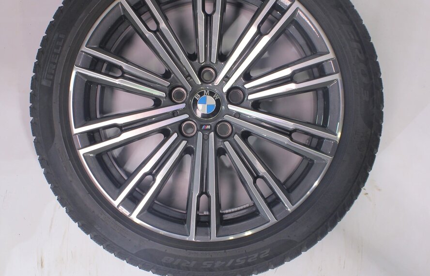 BMW BMW 2er 3er 4er G20 G21 G22 G42 790M 18 Zoll Felgen Pirelli Runflat Winterkompletträder Original