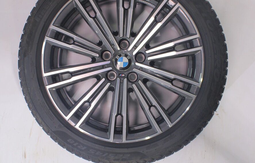BMW BMW 2er 3er 4er G20 G21 G22 G42 790M 18 Zoll Felgen Pirelli Runflat Winterkompletträder Original