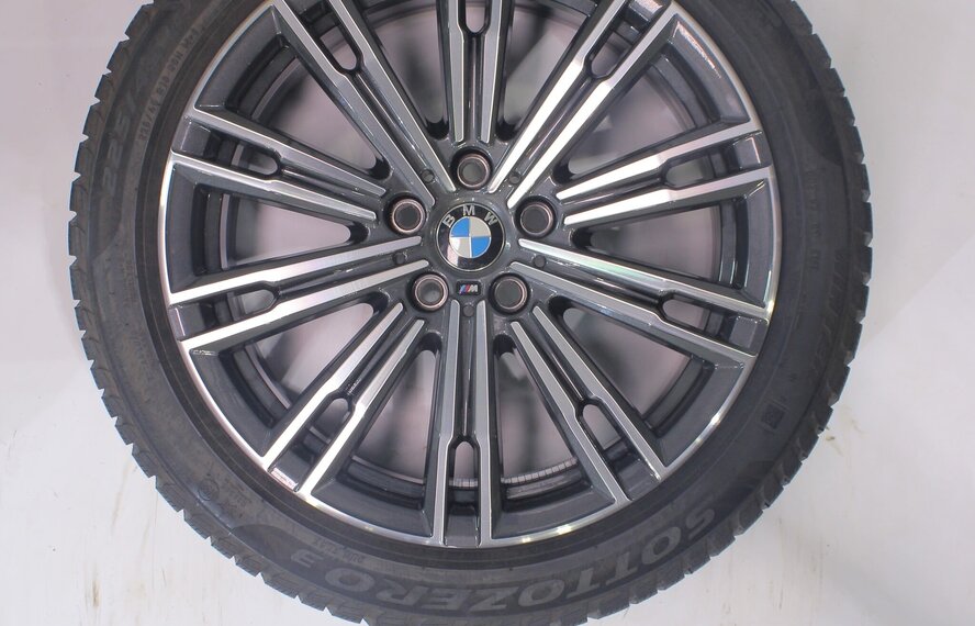 BMW BMW 2er 3er 4er G20 G21 G22 G42 790M 18 Zoll Felgen Pirelli Runflat Winterkompletträder Original