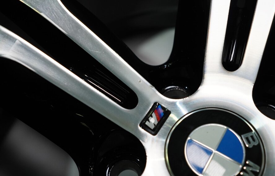 BMW BMW 6 GT G32 7 er G11 G12 648M 20 Zoll Felgen Pirelli Runflat Sommerkompletträder Original