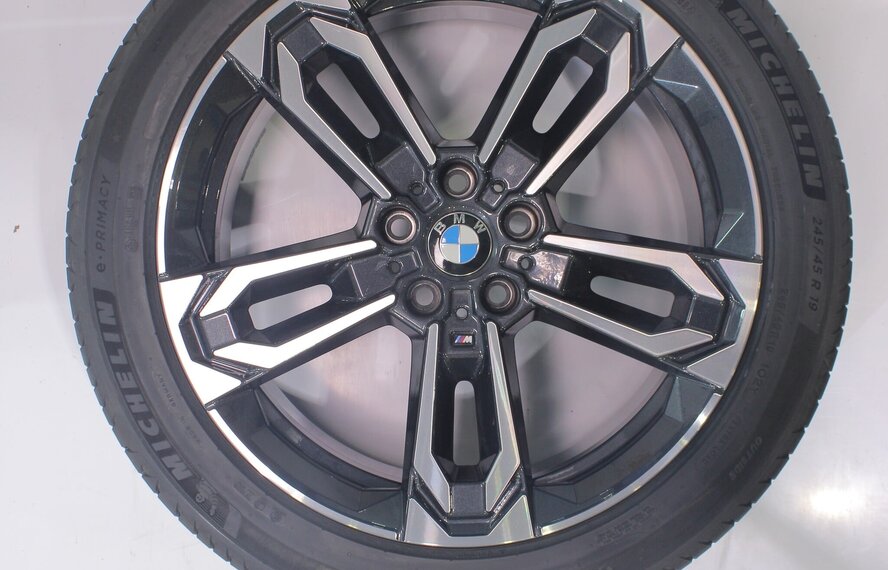 BMW BMW X1 iX1 U11 BEV X2 iX2 U10 871M 19 Zoll Felgen Michelin Sommerkompletträder Neu Original