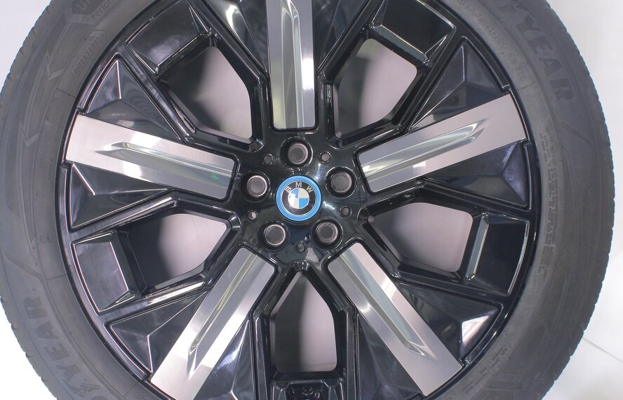 BMW BMW iX i20 1010 21 Zoll Felgen Goodyear Winterkompletträder Original