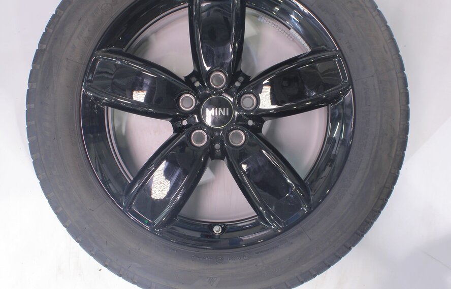 Mini Mini Countryman F60 531 17 Zoll Felgen Bridgestone Runflat Winterkompletträder Original