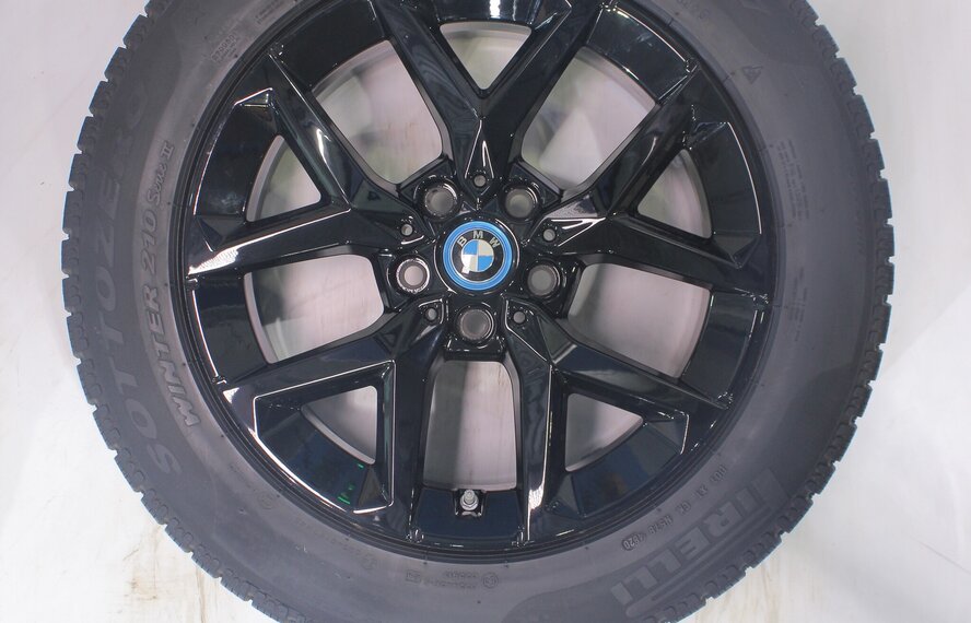 BMW BMW X1 iX1 U11 BEV X2 iX2 U10 896 17 Zoll Felgen Pirelli Winterkompletträder Original